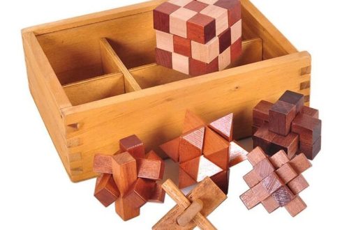 Wood puzzle block